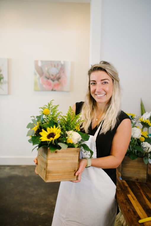 Ticket: Snip & Sip with Sunflowers 2024/08/03 -